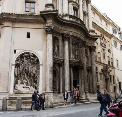 quattro fontane neljan suihkulahteen risteys