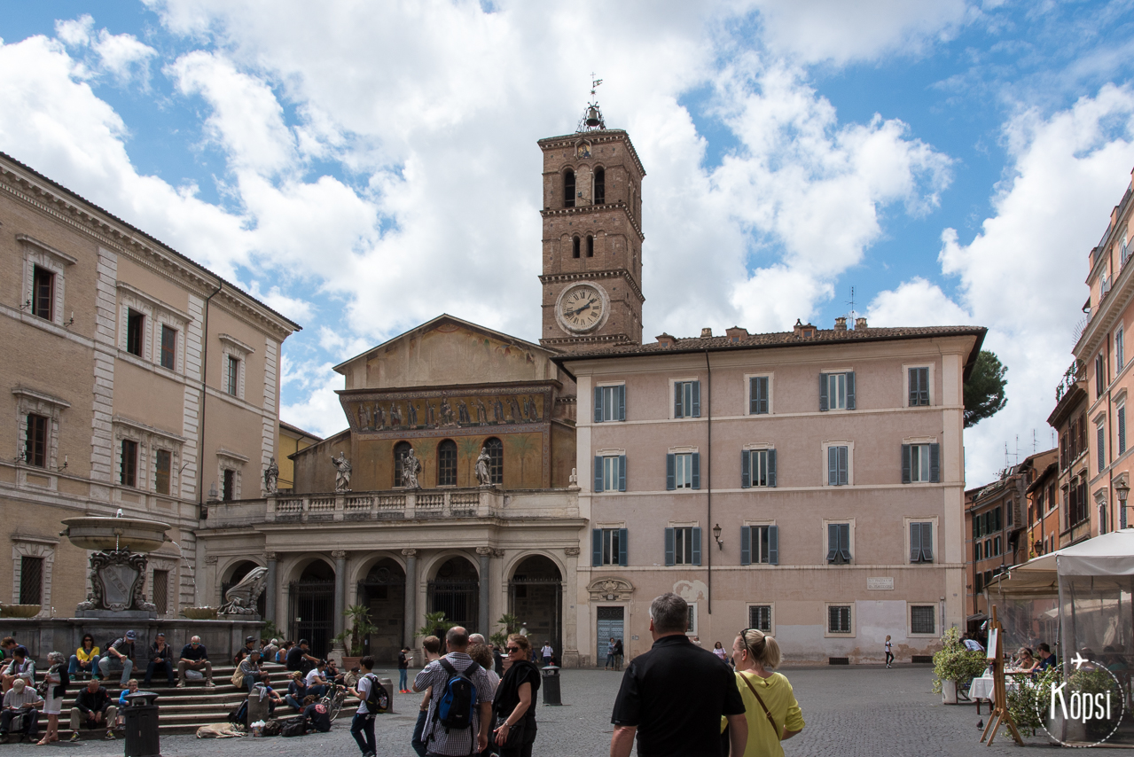 trastevere kirkko