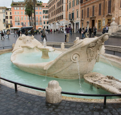 fontana di barcaccia piazza di spagna