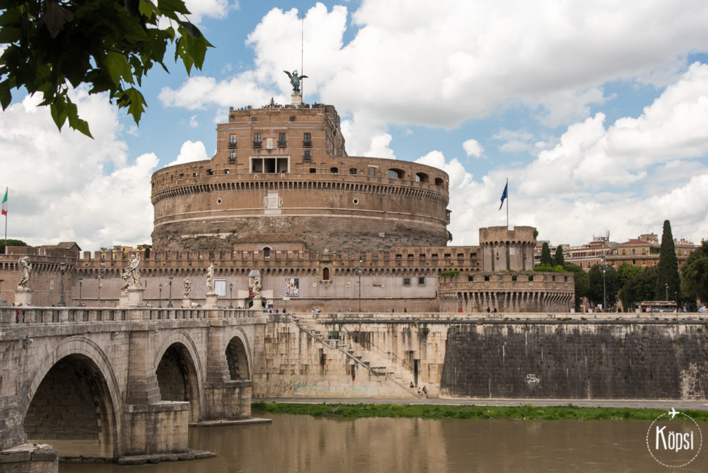 enkelten silta ja castel sant`angelo