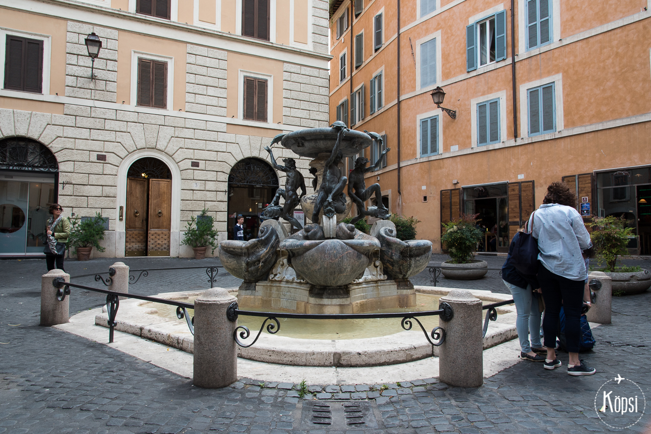 kilpikonnien suihkulahde roomassa