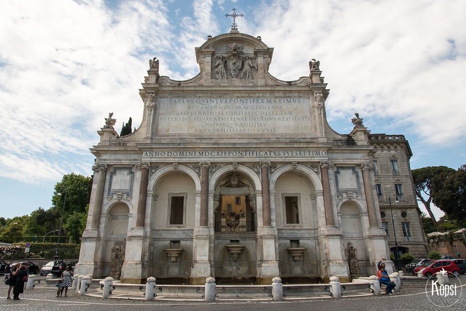 Acqua Paolan suihkulähde